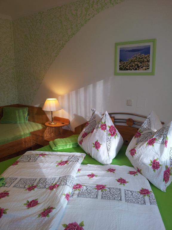 Ferienwohnung Anna Zechner Flattach Ruang foto