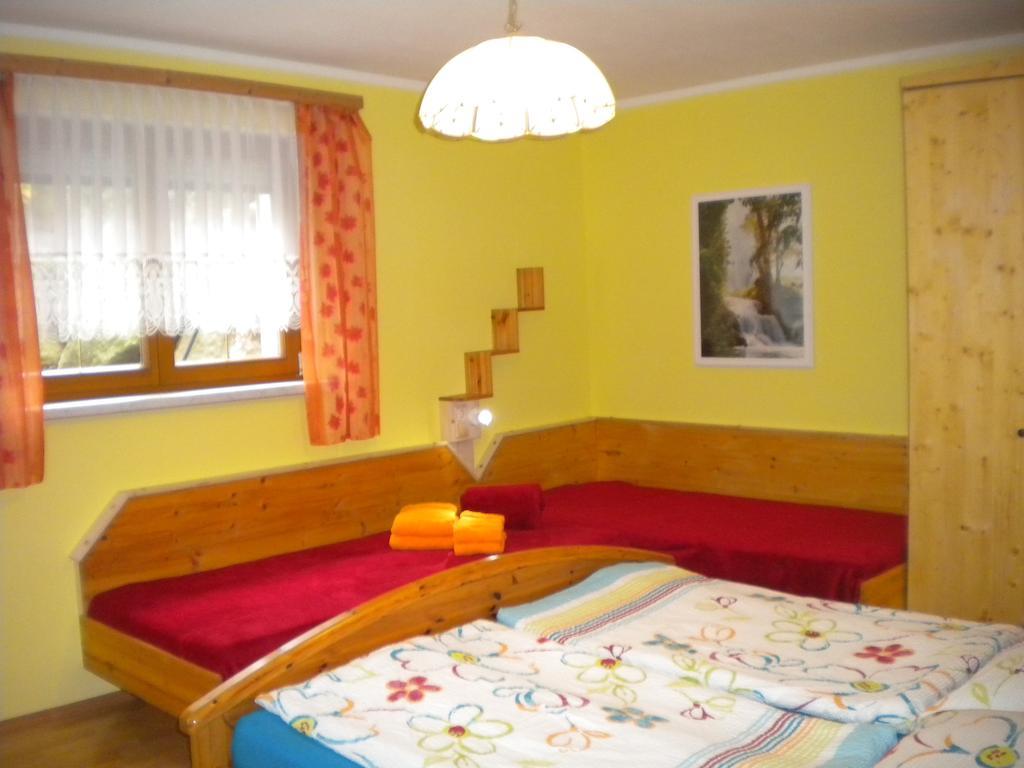 Ferienwohnung Anna Zechner Flattach Ruang foto